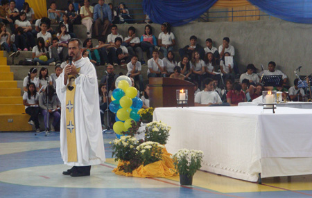 CEDES Don Bosco celebra cumpleaños de su santo.
