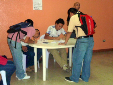 Votaciones en Centro Juvenil Don Bosco.