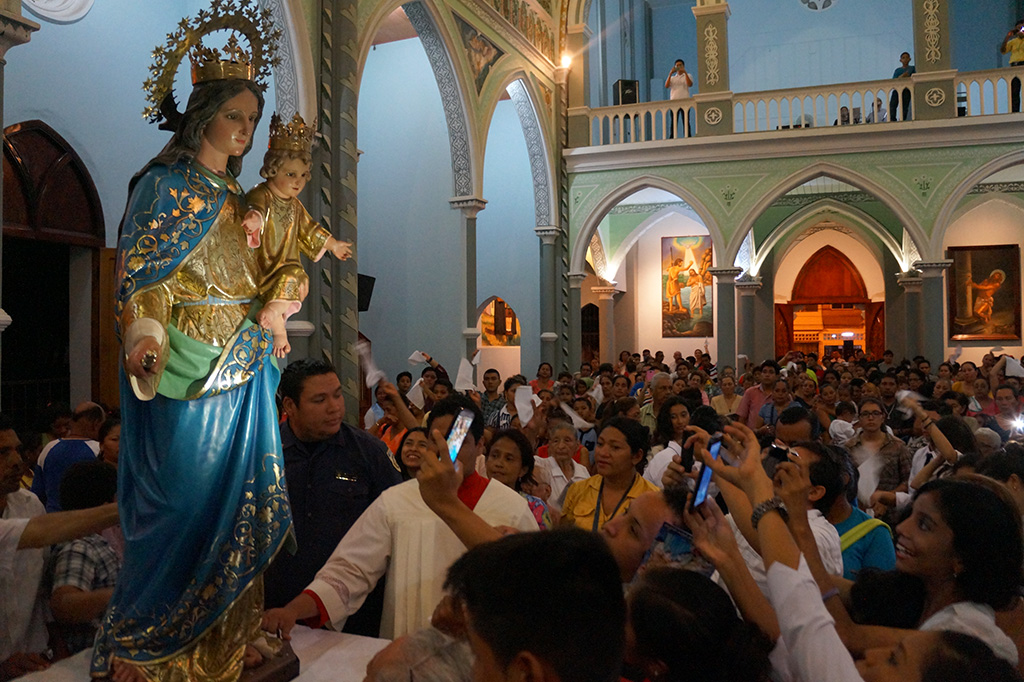Fiesta de María Auxiliadora en Granada. 