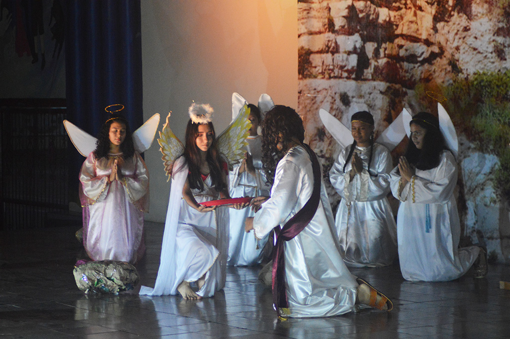 Estudiantes del Colegio San Juan Bosco de Granada en la tradicional "Judea Salesiana".