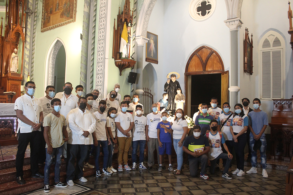 Los grupos que conforman la obra salesiana participaron de la celebración a Don Bosco.