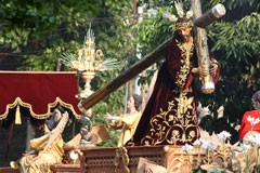 Cristo de las tres potencias - Aarón Torres - Guatemala