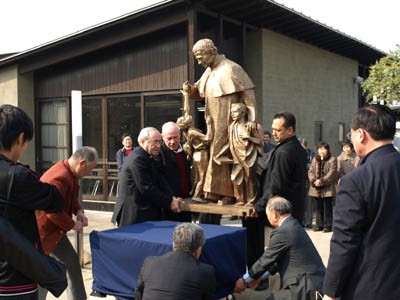 Don Bosco sigue su peregrinación.