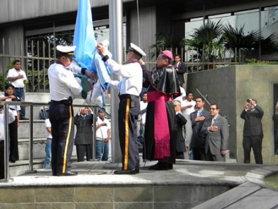 Monseñor Vian salesiano de Don Bosco.