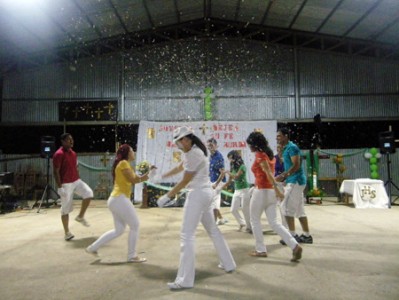 Jóvenes de la Pastoral Juvenil y MJS disfrutaron de la actividad. 