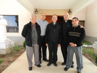 Obispo visitó la casa salesiana. 