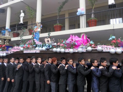 Celebración a María Auxiladora. 