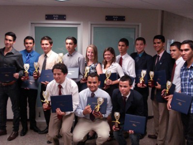 Alumnos talento de CEDES Don Bosco. 