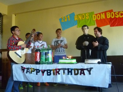Cumpleaños a Don Bosco