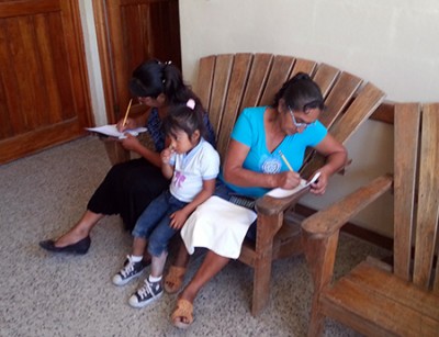 Comadronas en Pet&eacute;n. 