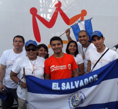 La delegación salvadoreña fue recibida en una casa de las FMA.