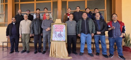 Participantes del Curatorio anual del Noviciado &ldquo;Sagrado Coraz&oacute;n de Jes&uacute;s&rdquo; durante la jornada de reflexi&oacute;n y evaluaci&oacute;n del proceso formativo en Coacalco, M&eacute;xico.