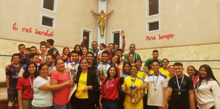 Torneo Deportivo en parroquia María Auxiliadora