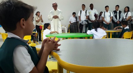 Bendición de la sección de Preescolar “El Jardín de Mamá Margarita”