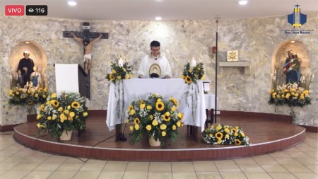 Transmisión en vivo de la eucaristía en honor a San Juan Bosco.