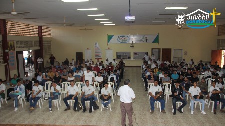 210 j&oacute;venes est&aacute;n inscritos en el Centro Juvenil Don Bosco en los cursos de Automotriz l y 2, Contabilidad, Reparaci&oacute;n y Mantenimiento de Motocicletas y U&ntilde;as Acr&iacute;licas.