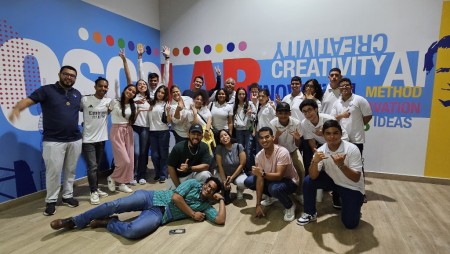 Participantes del Encuentro Nacional de Comunicación Social COMBOSCO 2024, realizado en Instituto Técnico Don Bosco. 