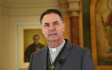 Don Ángel Fernández, rector mayor de los SDB, habla a toda la Familia Salesiana sobre la situación que se vive en Ucrania.