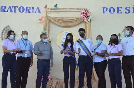 Inauguración de la semana de juventud en el Colegio Salesiano San Juan Bosco de Granada.