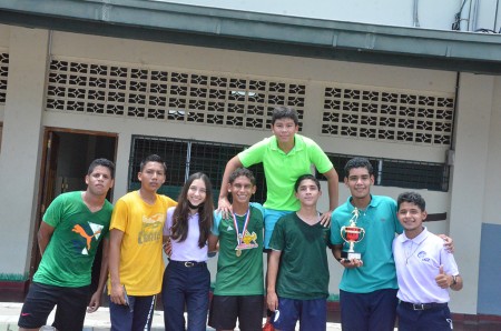 Este evento fue organizado por el Consejo de Juventud, donde el equipo campeón ha sido décimo grado de secundaria.
