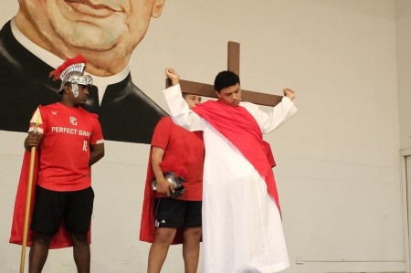 El Instituto Técnico Don Bosco se prepara para acompañar a Jesús en su camino hacia la cruz, e invita a toda la familia educativa a vivir con sentido profundo los misterios de la Semana Santa.