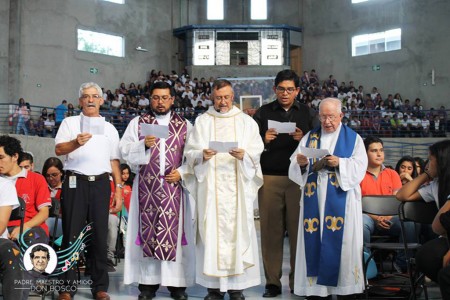 Comunidad de salesianos en CEDES Don Bosco. 