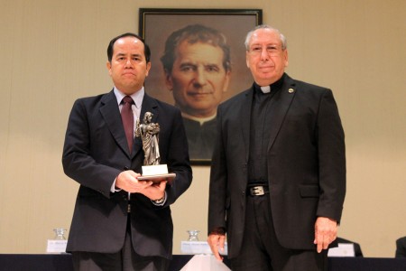 Hno. Mario Olmos SDB y P. Oscar Ródríguez SDB. 