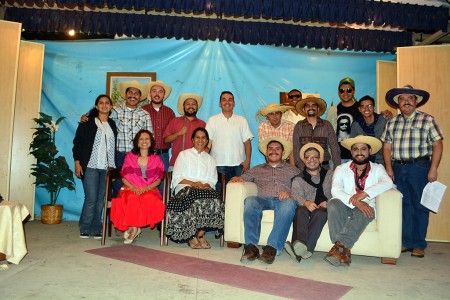 Elenco de El médico a palos 2017.- 