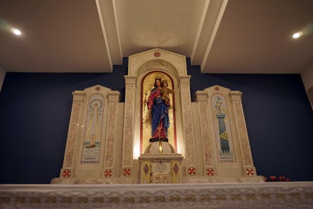 Nueva capilla en el chaleco.