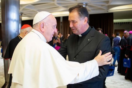 Papa Francisco y Don Ángel Fernández Artime SDB.-