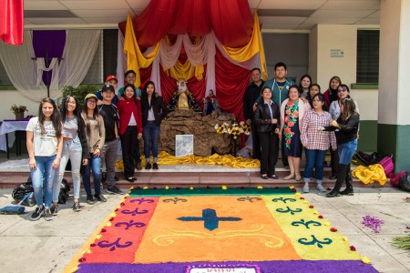 Vía Crucis. UMES Quetzaltenango. 2019