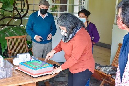 Colaboradores de casa Inspectorial celebraron el cumpleaños de Don Bosco.