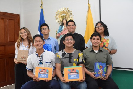 J&oacute;venes que participaron en "Emboscados" de Masaya.