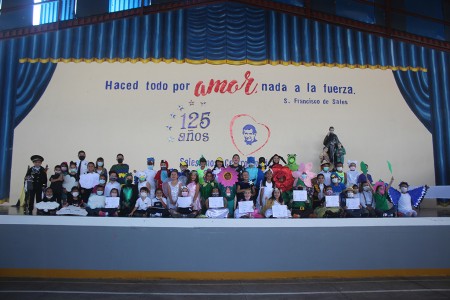 Rubén Darío fue un poeta, periodista y diplomático nicaragüense.