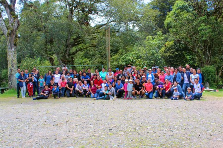 Salesianos Cooperadores de Costa Rica en un encuentro de familias.