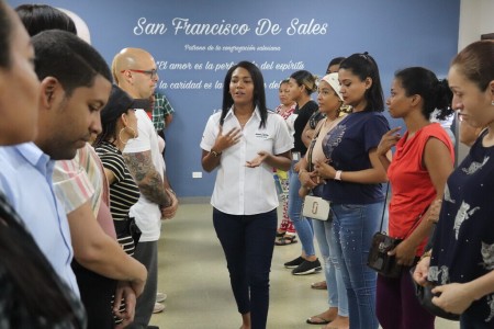 La Escuela para Padres se realizará durante cada mes, con diferentes temáticas y brindar a los padres las herramientas necesarias para brindar una mejor crianza a los niños.