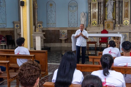 Las oficinas del Economato, Librería Salesiana, Comunicación Social y la Unidad Técnica participaron en un convivio de Cuaresma. 