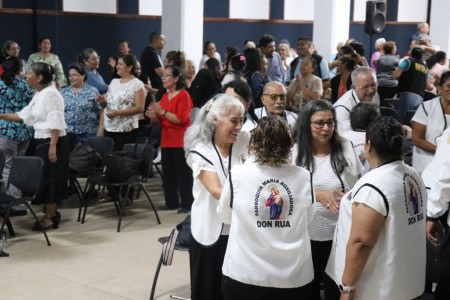 Un ambiente de alegría y espiritualidad vivieron los grupos parroquiales en la jornada en honor al Beato Miguel Rúa. 