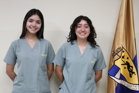 Las nuevas representantes, Alisson García y Allison Cortez, asumirán la presidencia y vicepresidencia del Consejo Estudiantil 2026, animando con entusiasmo y espíritu salesiano la participación juvenil en el Colegio y Centro Escolar Don Bosco.