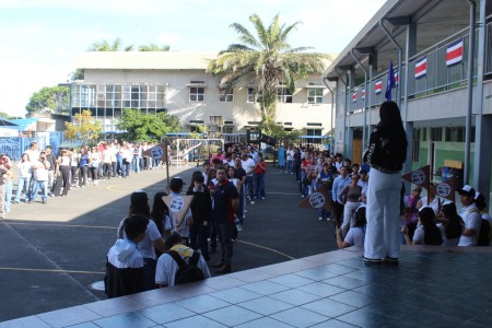 Este primer Open House marcó un hito en el acompañamiento vocacional de los jóvenes de CEDES Don Bosco, fortaleciendo el vínculo entre estudiantes, familias y la institución.