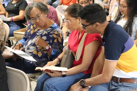 Este retiro cuaresmal permiti&oacute; a los participantes vivir un espacio de silencio, oraci&oacute;n y reflexi&oacute;n que fortalece la vida espiritual de la comunidad.