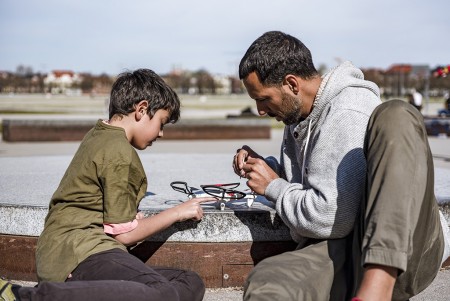 La paternidad del Padre sobre nosotros se realiza en forma nueva e inefablemente íntima por medio de la misión del Hijo, de suerte que como somos hijos de Dios en el Hijo.