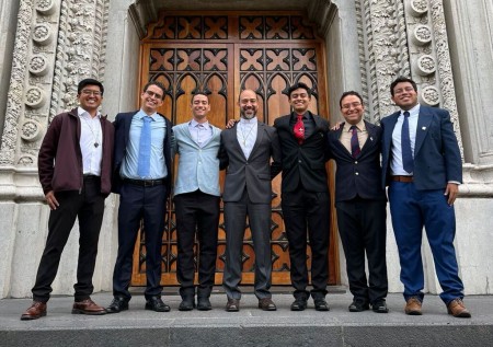 Jóvenes fueron admitidos al noviciado salesiano durante una ceremonia celebrada en la Casa del Noviciado “Sagrado Corazón de Jesús”, en Coacalco. Los acompaña el P. Javier Rivas, SDB, Maestro de Novicios.