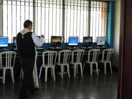 Centro Computo Julia Davis.