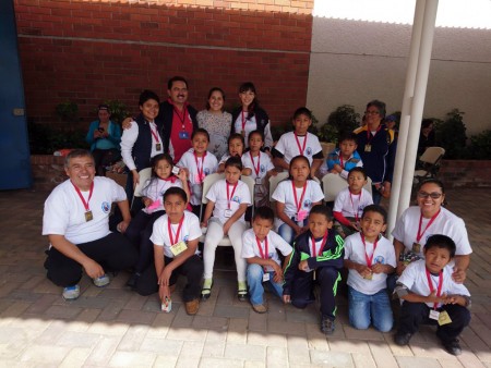 Carrera familiar con los niños del comedor Mamá Margarita. 