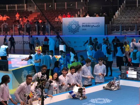 FUSALMO en feria de Robotica mundial. 2019.- 