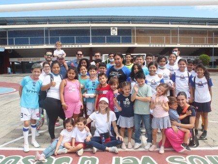 Comienza un nuevo camino, una oportunidad para crecer en la fe, la amistad y la esperanza en el Oratorio San Juan Bosco de Granada.