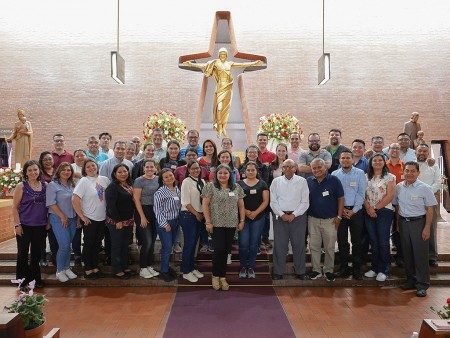 Colaboradores del área de administración y talento humano de cada una de las obras pertenecientes a la Inspectoría Divino Salvador.