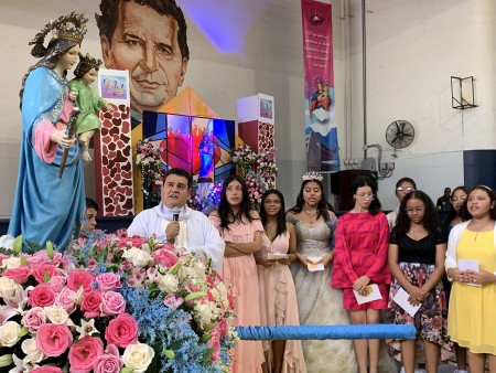 La comunidad educativa del Técnico Don Bosco celebró con devoción la fiesta de María Auxiliadora.