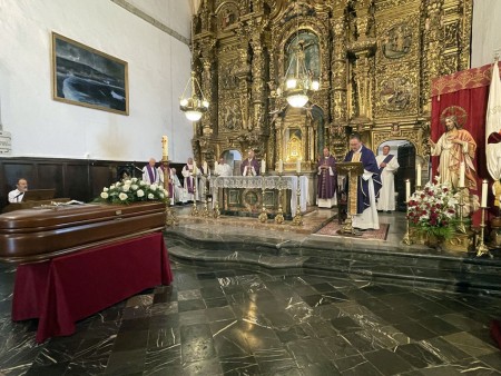 Parroquia de Luanco, pueblo pesquero asturiano, lugar de origen y donde vivía la familia del Rector Mayor